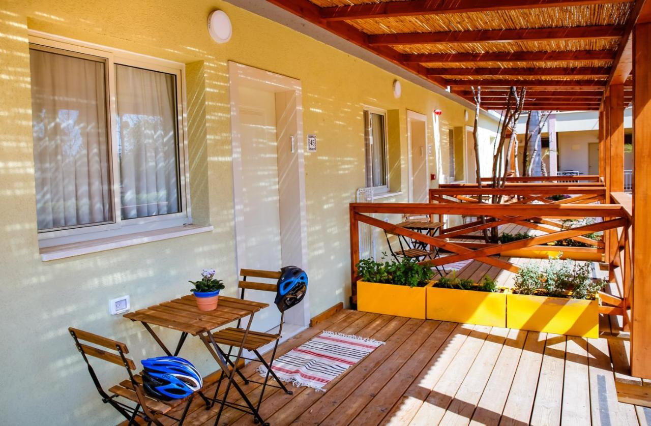 Shaar Hagolan Kibbutz Country Lodging Exterior foto